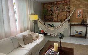 Lindo quarto casal no centro Floripa